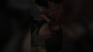 Gái xinh bị 2 anh trai *** lên la thật xót xa