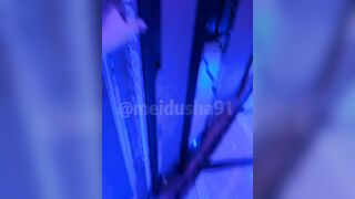 Thác loạn tập thể trong quán karaoke, e nhân viên bị 2 thg *** ngay trên bàn