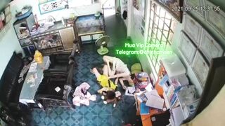 Hack Camera Mẹ Kế Dâm Đãng Móc Chim Con Sục Cặc