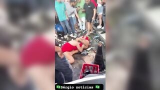 Women fight no rules