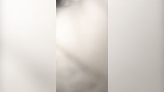 Mua sex tôi về thủ dâm cho em sướng rồi em mới cho địt