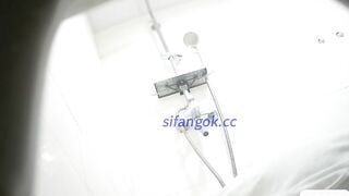 Quay lén tắm 168