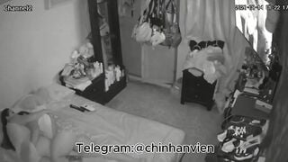 Hack Camera 2 em gái less chơi nhau