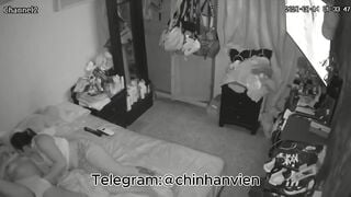 Hack Camera 2 em gái less chơi nhau