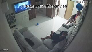 Hack Camera Địt Vợ Dâm Ở Phòng Khách