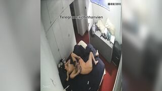 Hack Camera Chồng Vừa Địt Vừa Mút Lồn Cho Vợ Lên Đỉnh