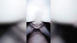 chị hàng xóm 1990 ngon như này mà chồng đi tùt để em giúp chị đỡ nứng - phần 9