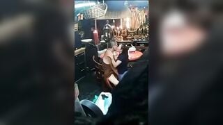 Sư thầy chủ trì thái lan dắt phật tử có chồng về chùa đụ đang hot bên thái.