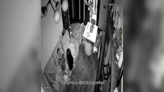 Hack Camera Vợ Dẫm Cưỡi Ngựa Ở Phòng Khách