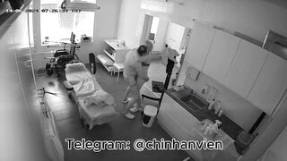 Hack Camera Phòng Khám Bác Sĩ Ngoại Tình Với Điều Dưỡng Phòng Khám