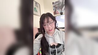 Sooyensu nứng lồn phần 2