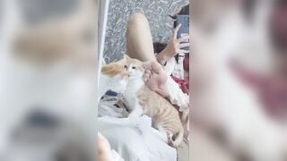 Em rau 2k6 mới lớn vú to lồn non khoe hàng thủ dâm