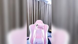 Vy Baby lồn múp đầy nước phần 5