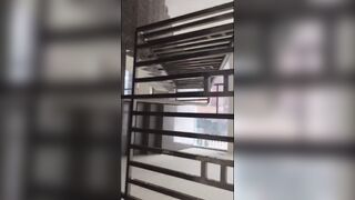 bé ghệ dâm dục hăng quá không kịp cởi luôn