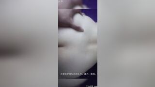 Clip lần đầu về thăm trường và cho bạn học đụ