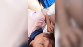 Bắt em người yêu học sinh 2k9 bú cặc ở nhà nghỉ sướng cực kì.