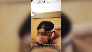 Dạy bạn gái tiếp viên hàng không bú cặc