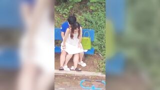Chỉ cần anh nứng anh muốn đụ ở bất cứ đâu em cũng chiều anh đụ hết.
