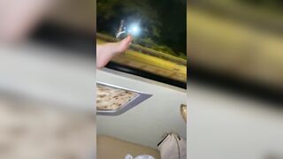 Đi xe giường nằm kiểu này thì thua rồi