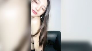 Ngôi sao mạng Tittoker lộ Clip khoe hàng