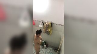 rình mò chị dâu 2k1 tắm chuồng ngon đòn quá