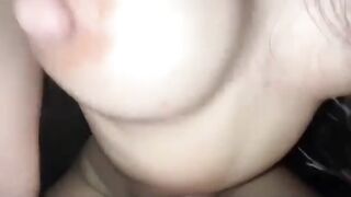 Đang nhúng trên người anh họ thì ba mẹ về