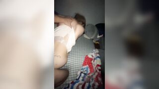 người yêu cũ của thằng bạn ngon thế này mà lại chia tay