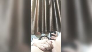 Em chubby mặc đồ hầu gái cho anh doggy thỏa thích phần 1