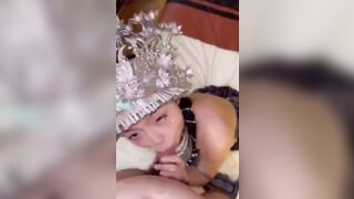 Xinh như công chúa cũng phải bú cu thôi