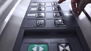 Some em tiếp viên nhà trọ dáng nuột cuồng dâm trong phòng vip. phần 1