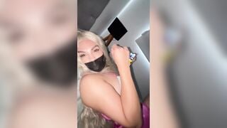 Địt chị chủ trọ dâm mông to khủng địt lút cán sướng tê cặc giữa đêm