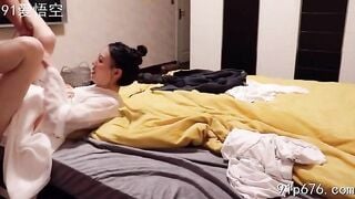 Diễn viên Trung Quốc bị lộ Clip đang Hot ở bển