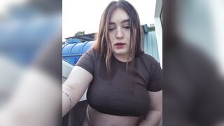 Em Tây chubby vú to lồn múp lên mái nhà thủ dâm p1