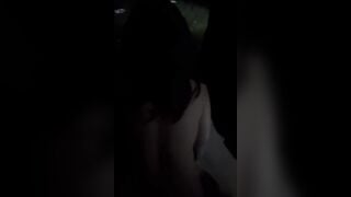 địt em ghệ từ ngoài vườn vào đến phòng ngủ em thật hoang dại