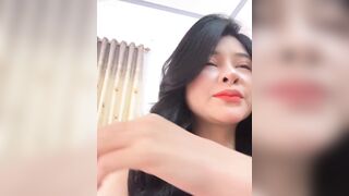 Gái Việt xinh dâm thủ dâm trên live nhìn dâm đãng kích thích phần 1