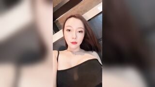 “Được mẹ thằng bạn gửi clip như này là có ý gì nhỉ mọi người”
