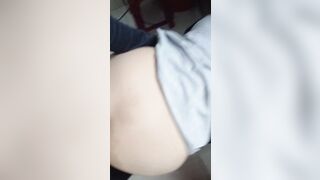 Kêu cháu xuống bếp đầu cơm cậu đi theo doggy