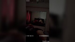 Hỏi em bao nhiêu tuổi mà em không trả lời