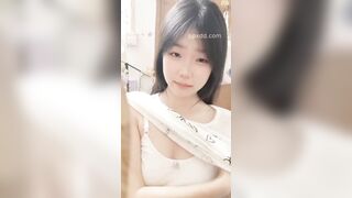 Năn nỉ lắm em gệ học sinh mới cho call show vú cho xem 2