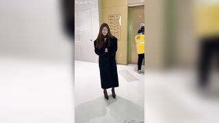 Mày cứ ra đường Public - Bị người lạ chịch luôn bây giờ  🍑
