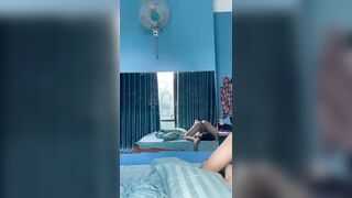 5 phút với cháu gái 2k9 lồn non banh lồn cho dượng địt