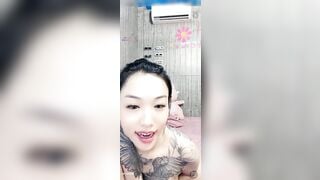 Phòng live show hàng của #BéGiao vú bự,trần truồng v r còn che đầu ti làm gì nhỉ #4