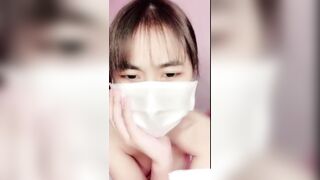 Vừa show em vừa cover bài hát