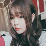 Album ảnh mặt mũi của Nguyễn Thu Giang