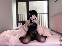 小瑶幺幺 (xiaoyaoyaoyao12) cosplay Kisaki - Blue Archive
