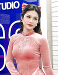 Lột đồ mấy con đĩ( có link lột ở mô tả)