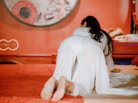 Em mẫu ruột nude cùng bộ trang phục áo dài