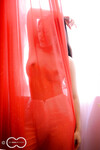 Em mẫu ruột nude cùng bộ trang phục áo dài