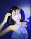 Lột đồ con đỉ ngọc như