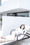 Album: Sự Quyến Rũ Quý Phái Với Chiếc Đầm Trắng Tinh Khiết